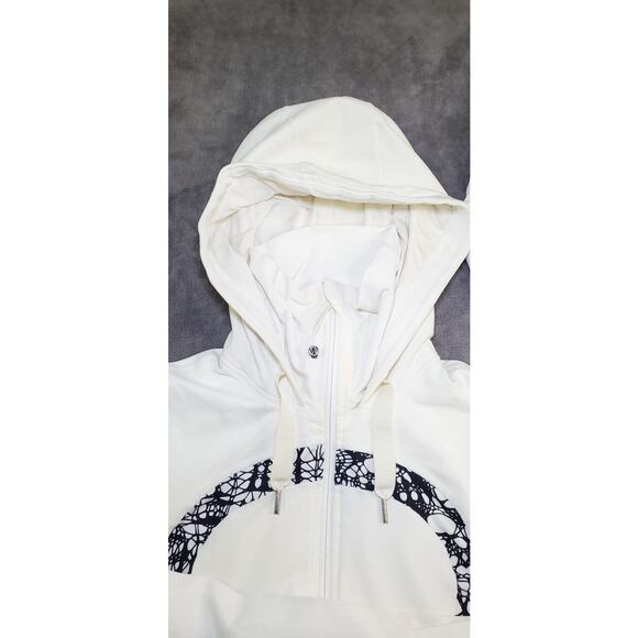 Lululemon Size 10 Scuba Hoodie Slim Full Zip White Black Women’s Gym C19-21 - Picture 5 of 9